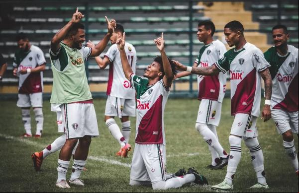  Ramon, zagueiro Fluminense-PI.(Imagem: Aldo Carvalho )