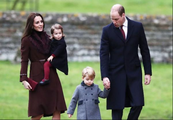 Kate e William, e os filhos Charlotte e George.(Imagem:Andrew Matthews/AP)