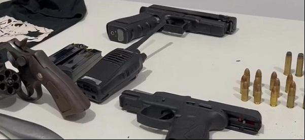 Dupla é presa suspeita de sequestrar e tentar executar membro de facção rival em Teresina(Imagem:Divulgação)