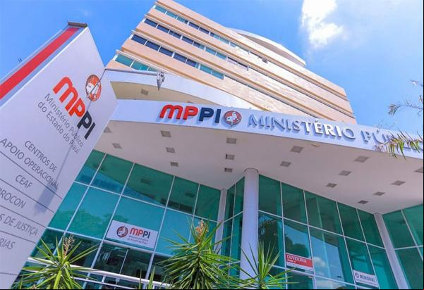Alepi aprova projeto que garante salário de R$ 37 mil para procuradores do MP.(Imagem:Arquivo/florianonews.piauiconectado.com)