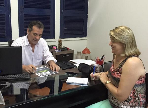 Prefeito Gilberto Júnior e Secretária Joara Lima.(Imagem:Secom)