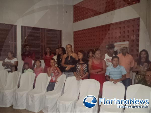Escola Eduardo Carvalho realiza cerimônia infantil em Floriano.(Imagem:FlorianoNews)