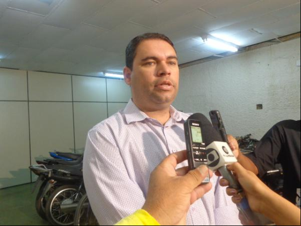 Delegado Geral da Polícia Civil James Guerra visita Delegacia Regional de Floriano.(Imagem:FlorianoNews)