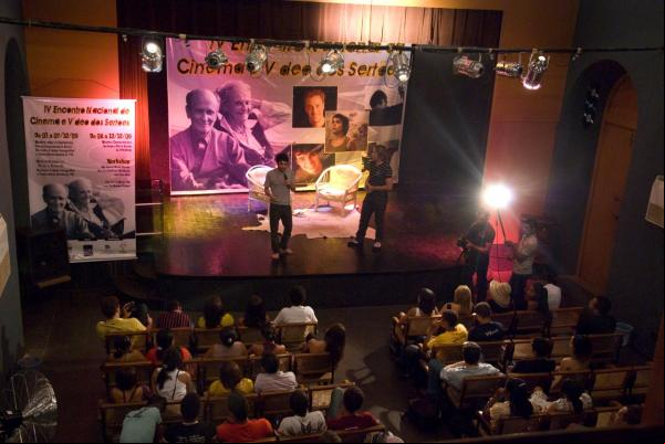 Abertas as inscrições para o júri popular do 16º Encontro Nacional de Cinema e Vídeo dos Sertões(Imagem:Divulgação)