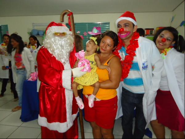Acadêmicos da FAESF realizam festa de natal para alunos da APAE de Floriano.(Imagem:FlorianoNews)