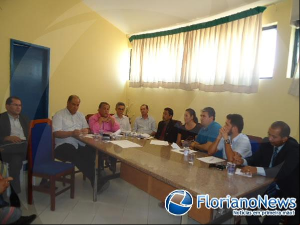 istração municipal se reúne com SUTRAN, Câmara e MP.(Imagem:FlorianoNews)