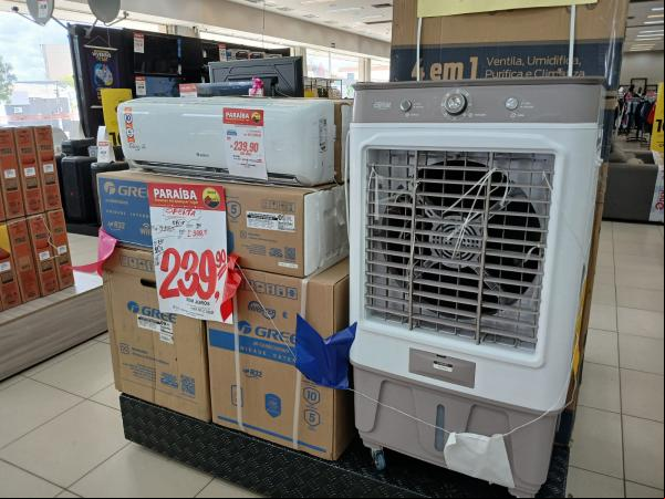 Gerente F. Costa anuncia Arraiá no Armazém Paraíba de Floriano com ofertas especiais para o São João(Imagem:FlorianoNews)