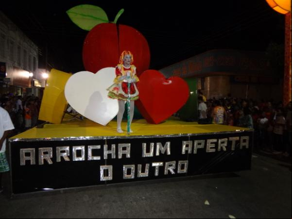 Arrocha Um, Aperta o Outro(Imagem:FlorianoNews)