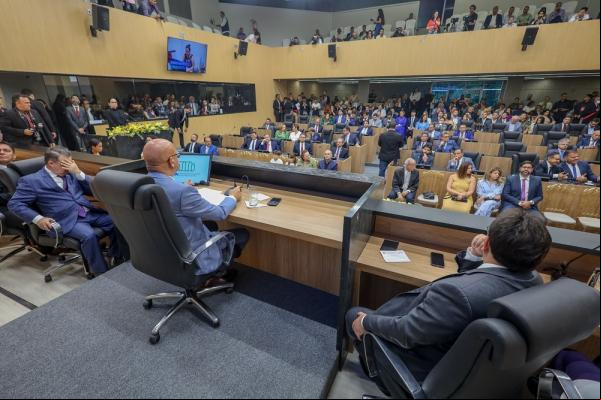 Alepi recebe projeto de lei que autoriza convocação de candidatos do concurso da PM.(Imagem:Alepi)