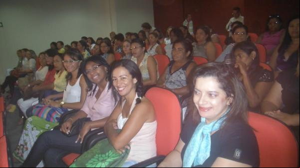 Rede Municipal de Ensino de Floriano abre ano letivo 2013.(Imagem:FlorianoNews)