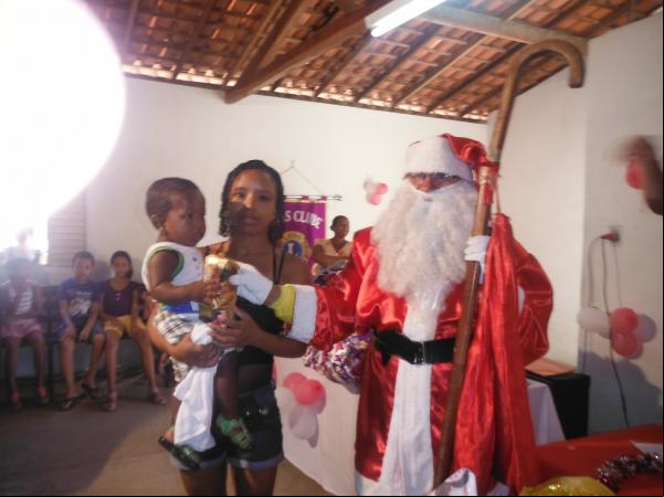 Lions Clube realizou confraternização de natal para crianças em Floriano.(Imagem:FlorianoNews)