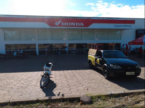 Café da manhã, benção solene e música ao vivo marcam os 22 anos da Cajueiro Motos em Floriano.(Imagem:FlorianoNews)