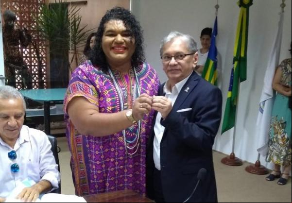 Primeira professora travesti é empossada na UFPI de Floriano.(Imagem:Arquivo pessoal)