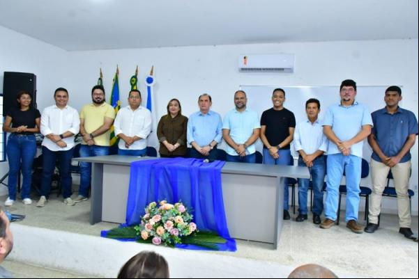 Anunciado novo piso salarial do magistério e anuênio para servidores efetivos de Floriano.(Imagem:Secom)