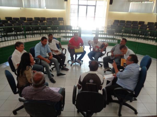 Presidentes de bairros participam de assembleia na Câmara Municipal.(Imagem:FlorianoNews)