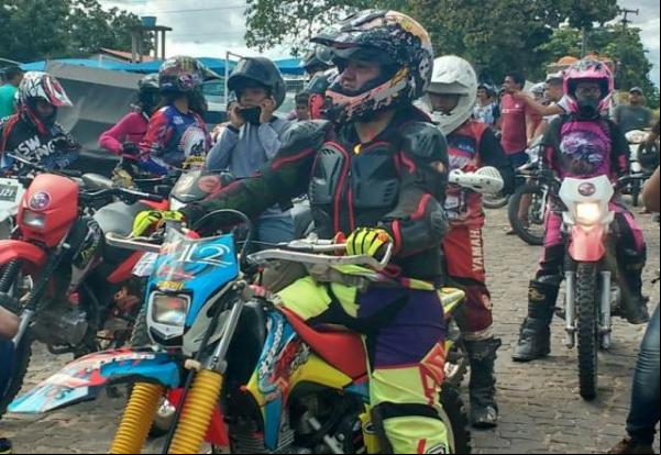 4ª edição do Rally Cor de Rosa é realizada em Floriano.(Imagem:Reprodução)