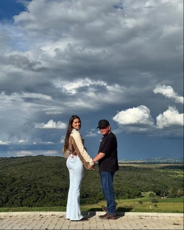 Amado Batista é casado com a modelo Calita Franciele.(Imagem:Reprodução/Instagram)