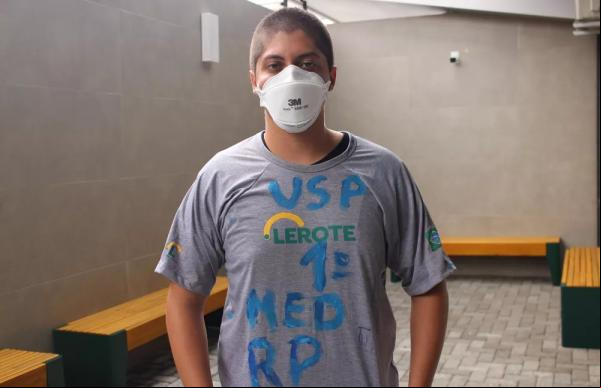 Lucas Martins, aprovado em 1º lugar no curso de medicina da USP.(Imagem:Laura Moura /g1)