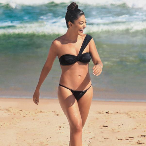 Juliana Paes exibe o corpão em praia carioca.(Imagem:Cláudio Andrade / Revista QUEM)