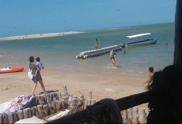 Família cai de banana boat e fica à deriva no mar por mais de 3 horas.(Imagem:florianonews.piauiconectado.com)