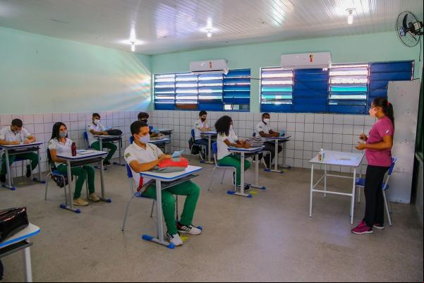 No Piauí, aulas na rede estadual voltam em fevereiro com 100% presencial(Imagem:Reprodução)