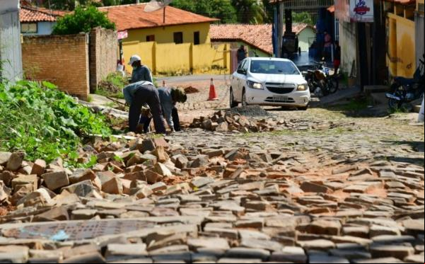 SEINFRA intensifica trabalhos da operação tapa-buracos em Floriano(Imagem:Secom)