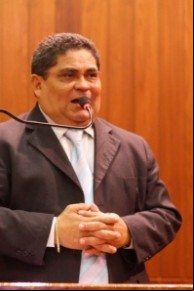 Cícero Magalhães repercutiu campanha na tribuna.(Imagem:Alepi)