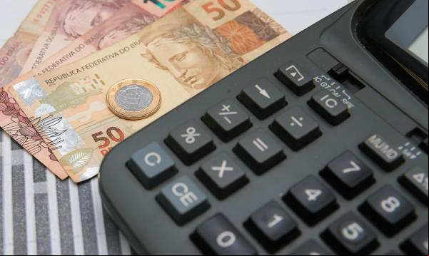 Mercado financeiro a a prever inflação maior em 2022 e aumenta estimativa para o PIB(Imagem:Reprodução)