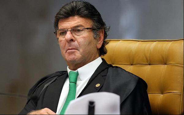 O presidente do STF (Supremo Tribunal Federal), Luiz Fux, afirmou nesta quarta-feira (18) que o Judiciário precisa de aprimoramento na área de tecnologia. A declaração foi dada na(Imagem:Reprodução)