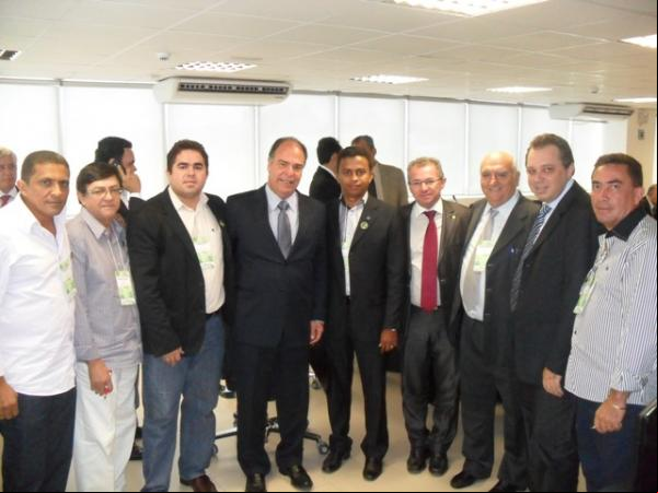 Prefeito Francisco Costa e Dep. Assis Carvalho se encontram com Ministro da Integração Nacional.(Imagem:Divulgação)