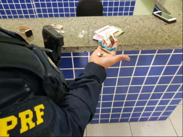 Apreensão de drogas em Buriti dos Lopes.(Imagem:PRF)