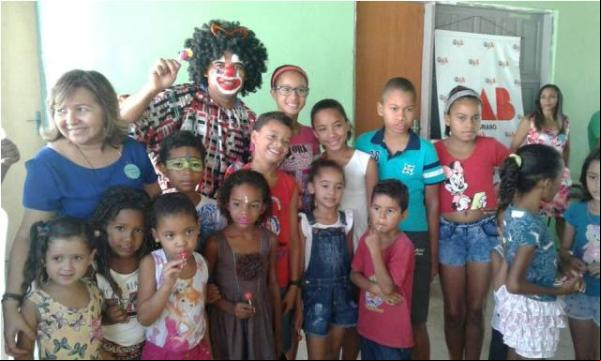 OAB de Floriano promove ação de cidadania à população no dia das crianças.(Imagem:ASCOM)
