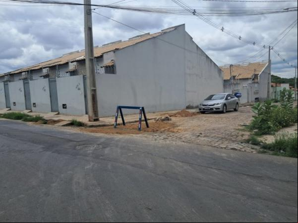 Dezessete ruas de Floriano am por manutenção da pavimentação poliédrica(Imagem:Secom)