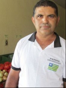Vendedor diz que prefeitura deveria investir em saúde (Foto: )(Imagem:Gilcilene Araújo/ G1)