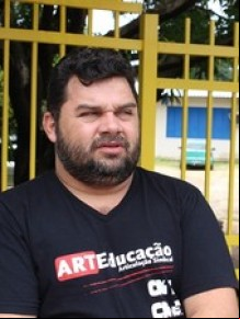 Kassyus Lages, secretário de comunicação do Sinte, em Teresina.(Imagem:Gil Oliveira/G1)