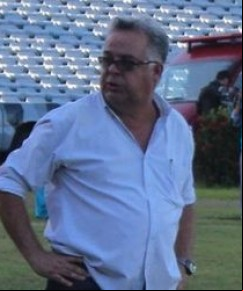 Josué Teixeira não ficou satisfeito com equipe no domingo.(Imagem:Daniel Cunha)