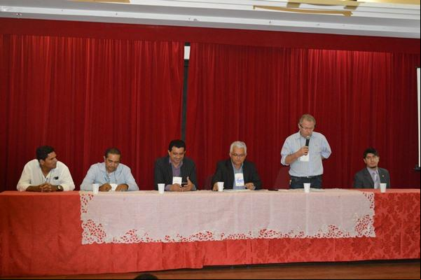 Floriano pode receber concessão para abrir rádios comunitárias.(Imagem:Divulgação)