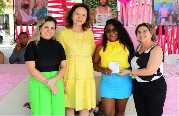 Assistência Social de Floriano comemora o Dia da Mulher cuidando das mulheres.(Imagem:Secom)