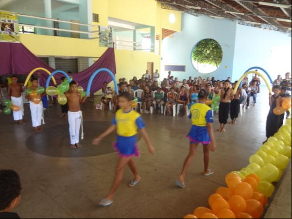 Programa AABB Comunidade realizou a entrega de Kits. (Imagem:FlorianoNews)