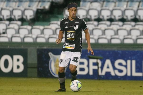 Último jogo de Honda pelo Botafogo foi contra o Coritiba.(Imagem:Vitor Silva/Botafogo)