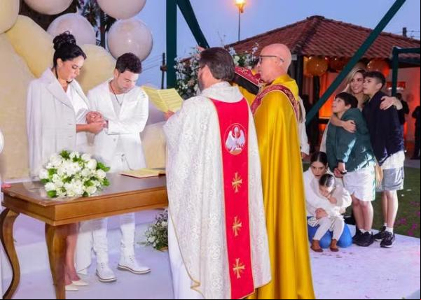 Cerimônia de chá revelação contou com casamento surpresa entre Zezé di Camargo e Graciele Lacerda.(Imagem: brazil news)