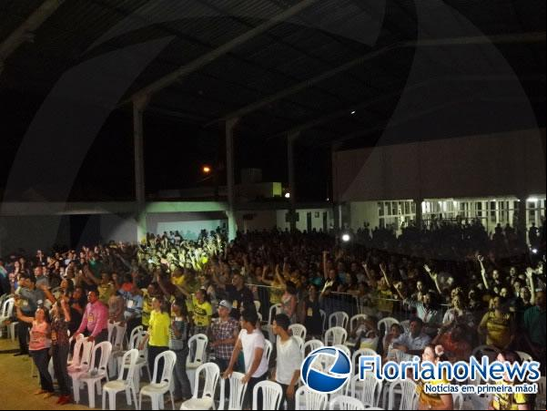 Show gospel abriu com chave de ouro a 1ª edição do Abala Floriano.(Imagem:FlorianoNews)