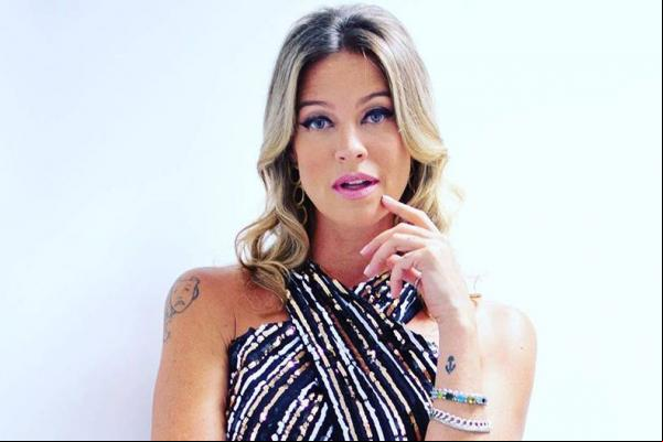 Luana Piovani, 44, surge dançando de lingerie em vídeo de divulgação da série 