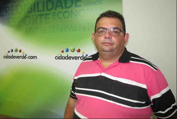 Advogado Ednaldo Cerqueira. (Imagem:florianonews.piauiconectado.com)