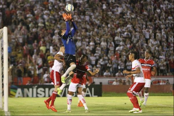 Galo precisa reverter vantagem do Botafogo-SP, que joga pelo empate, em casa.(Imagem: Rogério Moroti/Agência Botafogo)