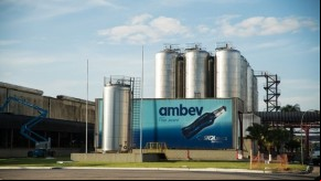 Ambev tem 300 vagas para Programas de Estágio e Trainee; inscrições vão até esta terça-feira (14)(Imagem:Reprodução)