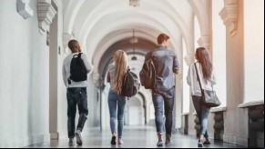 Universidade Aberta do Brasil oferece mais de 130 mil vagas(Imagem:Divulgação)