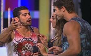 Yuri e Jonas batem boca na Festa Pop Brasil(Imagem:Reprodução)