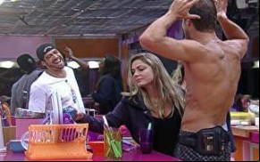 Sister diz: 'Estou sofrendo bullying'(Imagem:Reprodução)