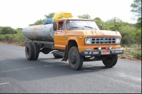 Carro-Pipa no Semiárido(Imagem:Francisco Leal)